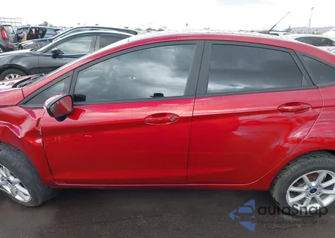 2015 Ford Fiesta Se из США, поврежденный, VIN 3FADP4BJ8FM164716